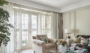 客廳與陽臺(tái)之間的門怎么做才漂亮?