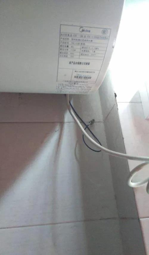 衛生間沒有接地線能不能裝電熱水器？