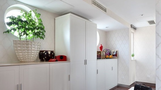 新裝的臥室衣柜如何快速除去氣味？